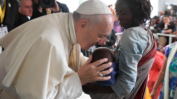 Mensagem do Papa é um convite a todos os batizados Mensagem do Papa é um convite a todos os batizados